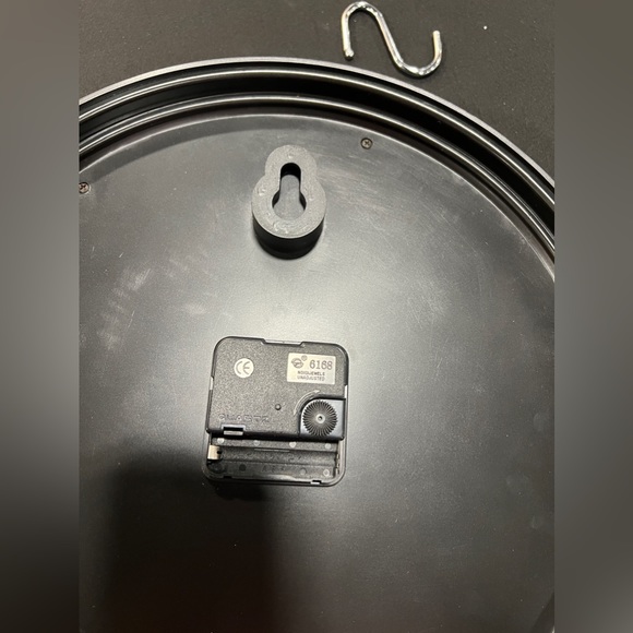 New Tire Wall Clock - Picture 5 of 5